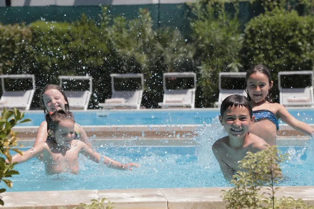 Hotel Doge Milano Marittima 4*,  Italien